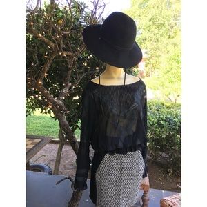 FREE ITEM W/PURCHASE Sheer & Lace Peasant Top